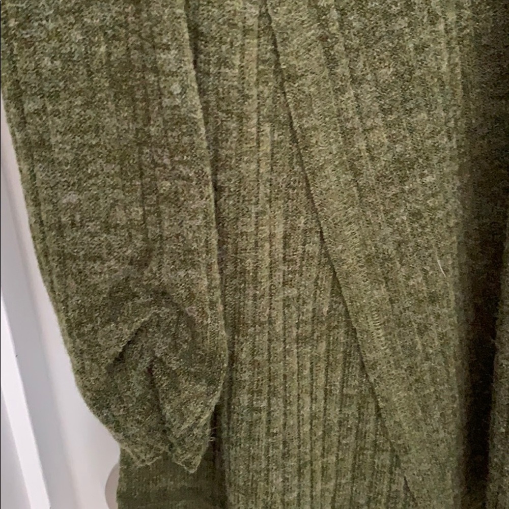 Umgee Sweater - Picture 3 of 3